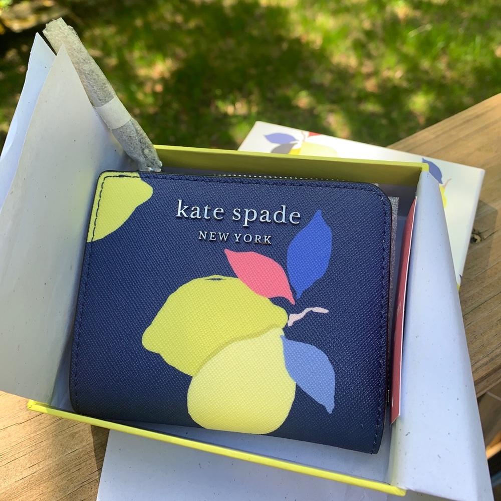 Authentic Kate Spade leather lemon slip wallet/ID
